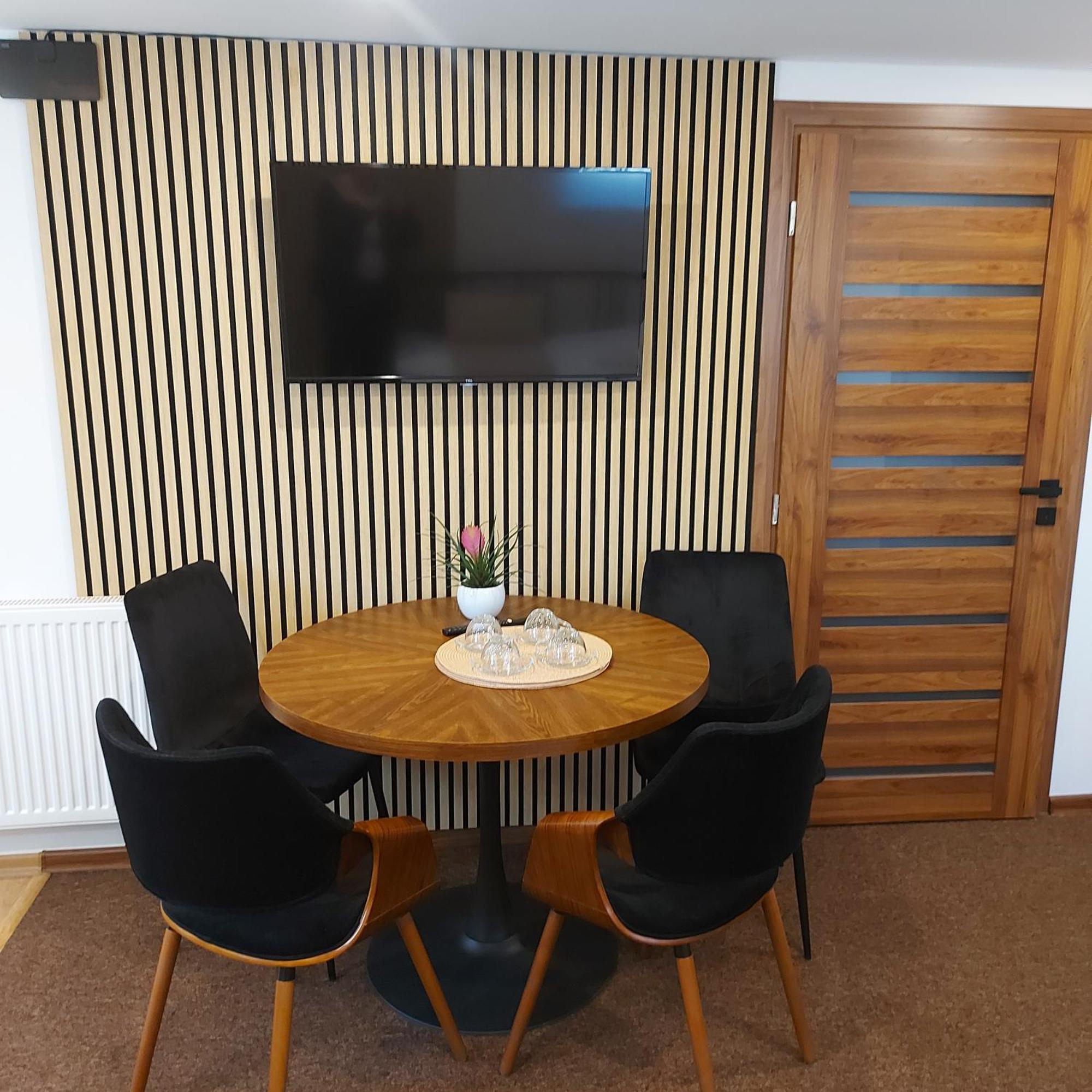 Apartmany Lenka Besenova 104 Bagian luar foto